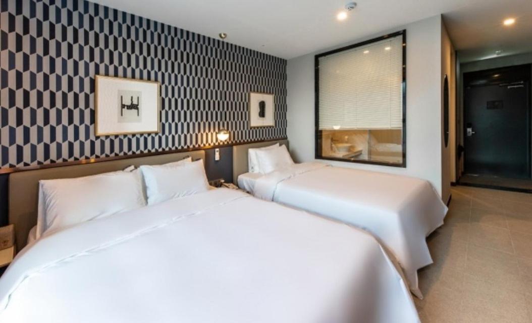 Brown Dot Hotel Deokcheon Busan Exteriör bild
